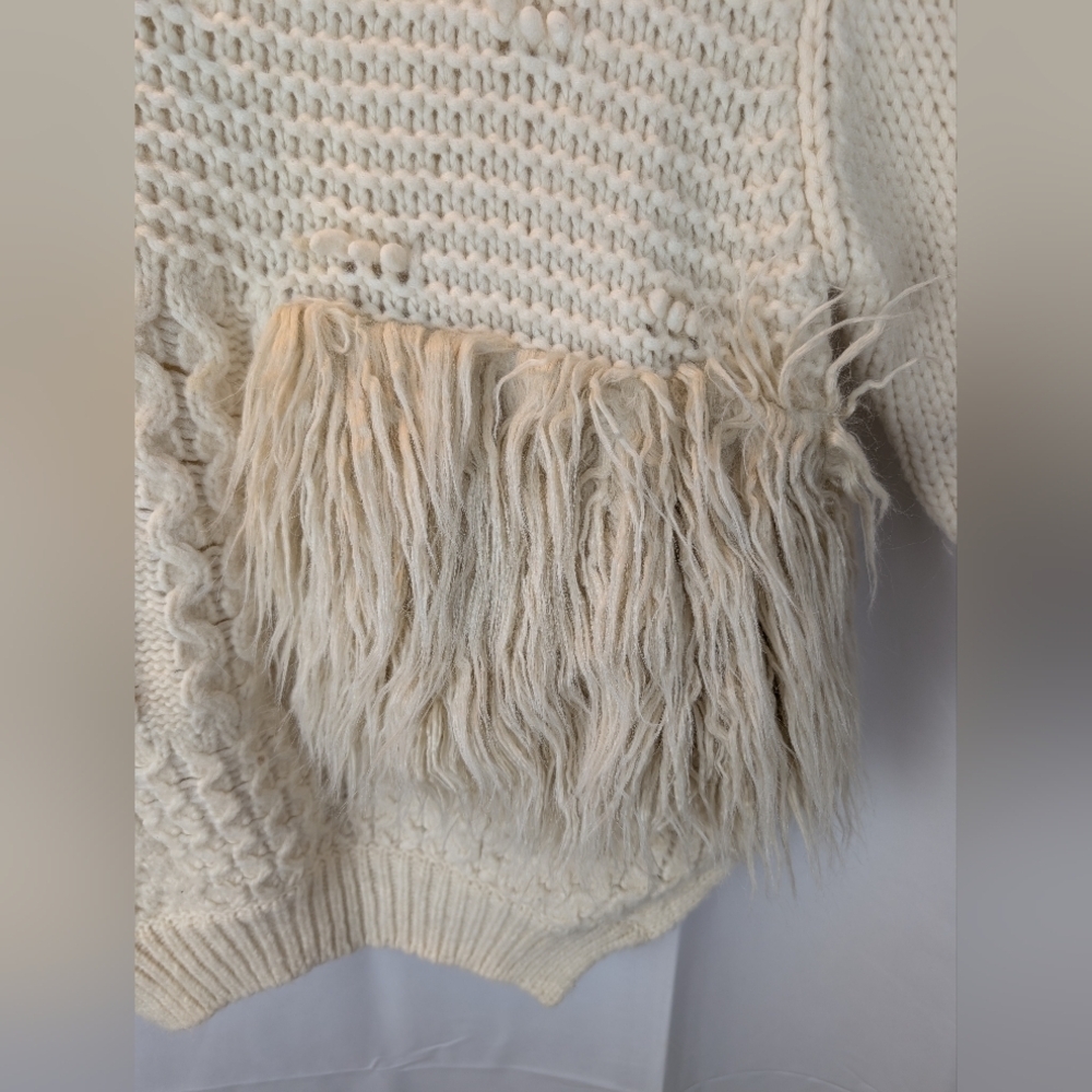 Simone Rocha Cream Sweater with Textured Design Size S In EUC - Picture 4 of 15